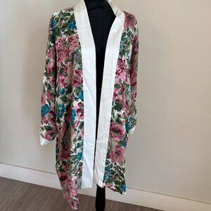 Vintage Victoria’s Secret Floral Satin Kimono Robe Gold Label